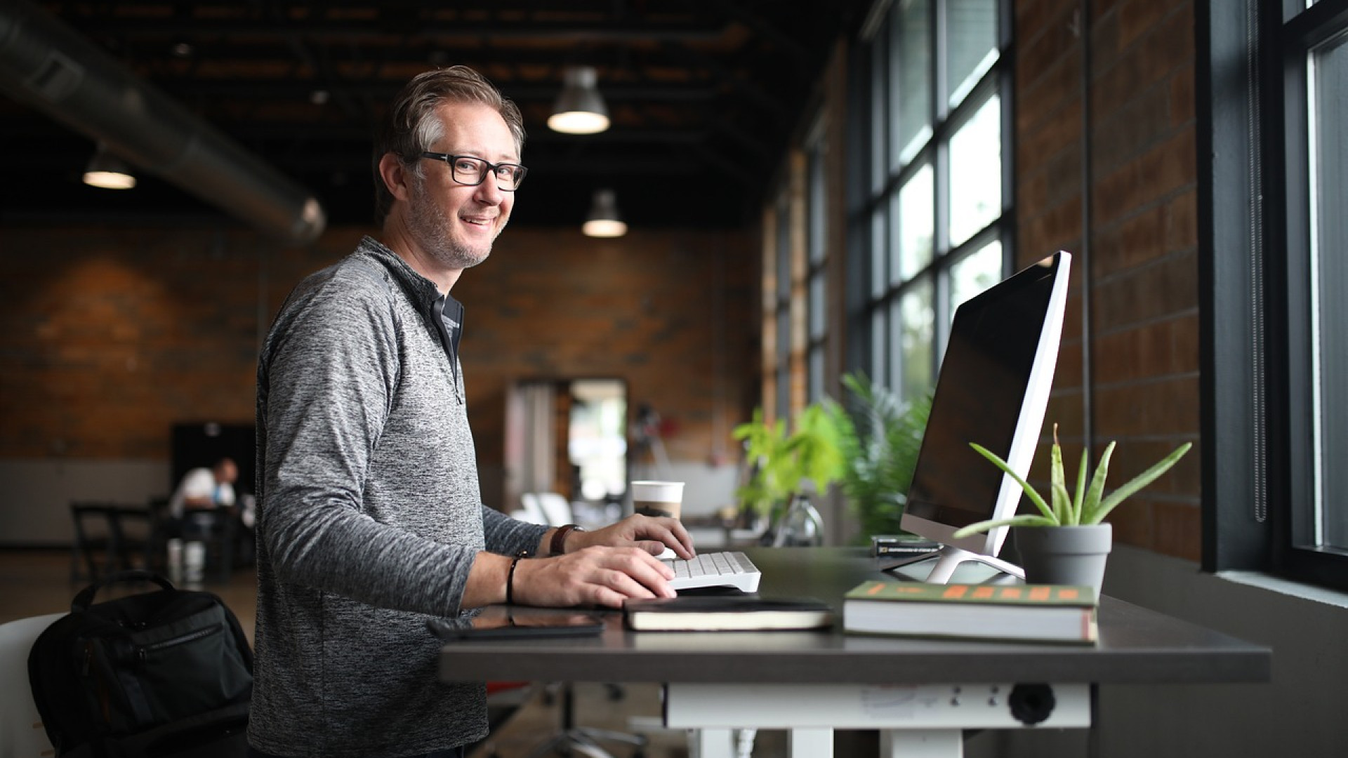 Découvrez les 3 avantages de la location de bureau de coworking pour votre entreprise